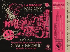 A093 - Bière spéciale 75cl : " Space Grobul' " blonde - type saison - Légère, peu sucrée, fruitée